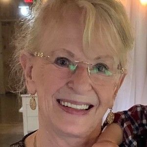 Meet your Posher, Joyce